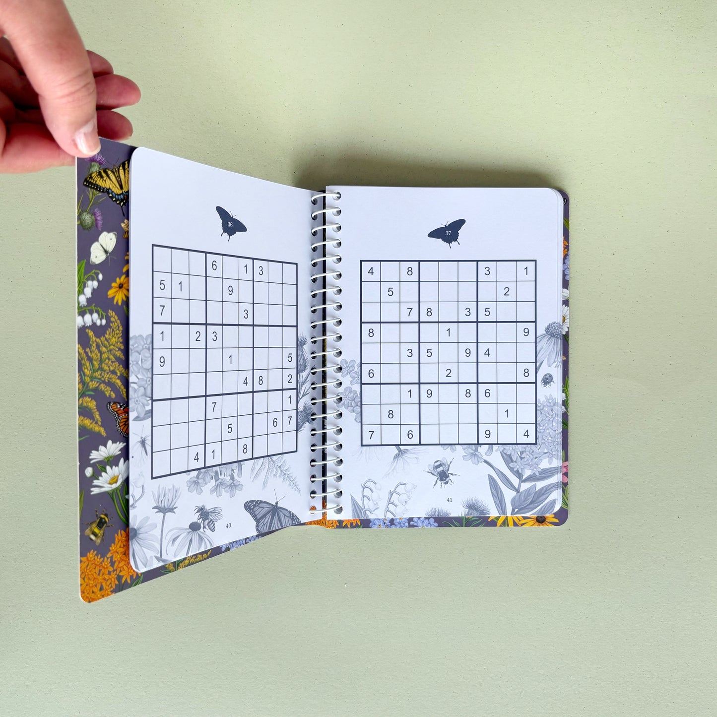 Pocket Puzzle Sudoku: Sudokus para una mente ágil en formato de viaje (Brain Busters)