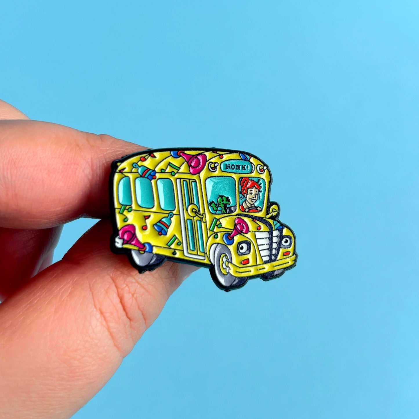 Pin metálico El autobús mágico