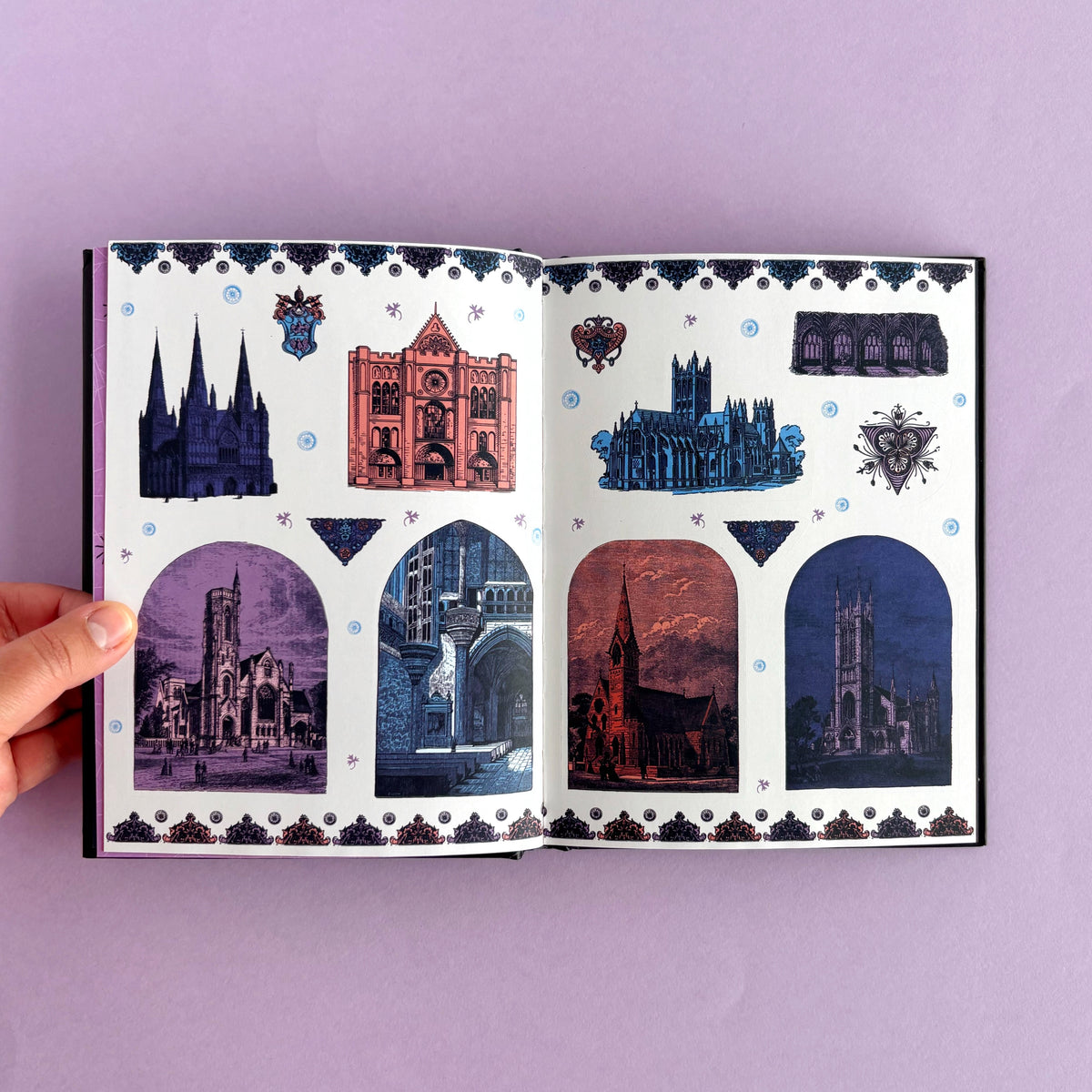 Libro de Stickers Stickertopium: Gorgeous Gothic - Más de 400 stickers