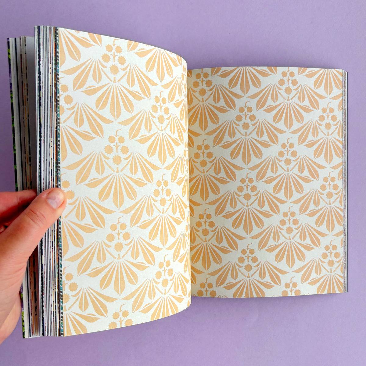 Libro de Stickers y papeles decorativos Fantasy & Fable | Sticker Emporium