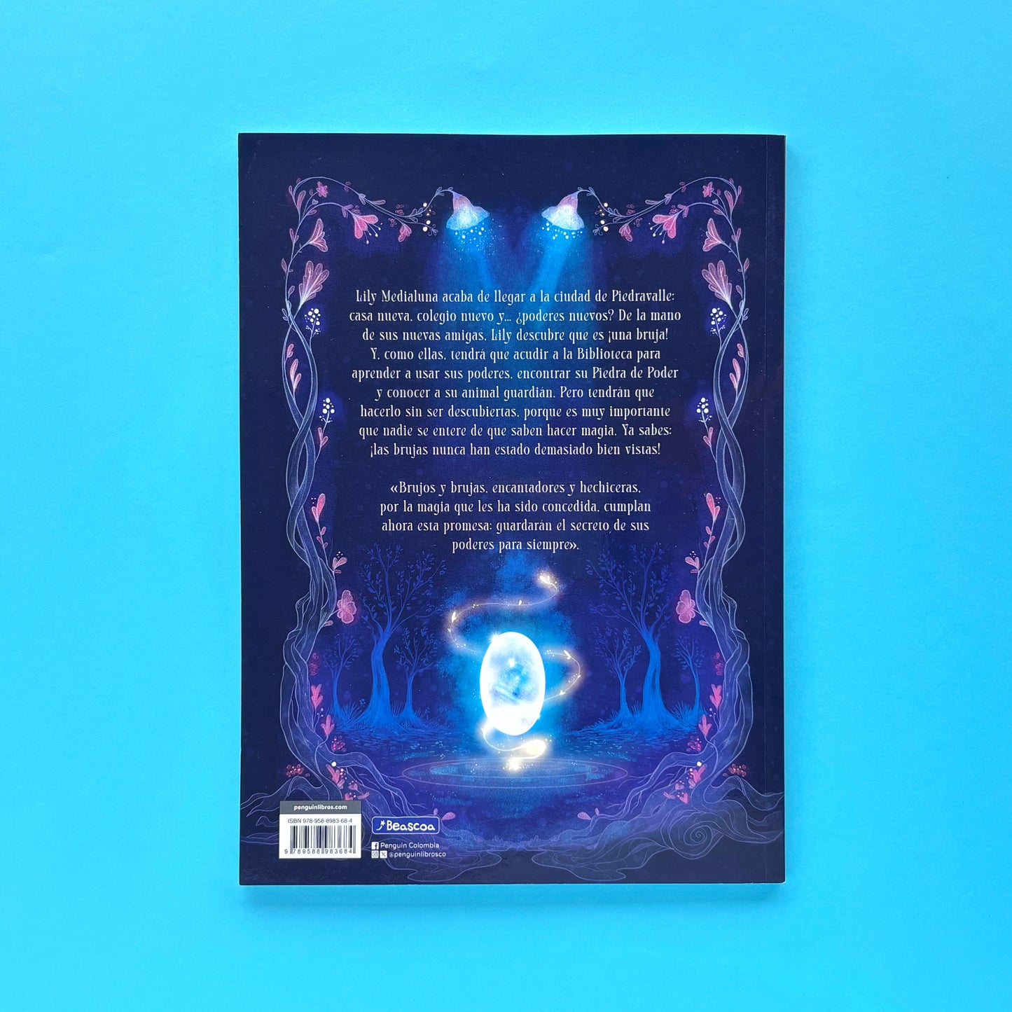 Lily Medialuna 1. Las gemas mágicas – Cómic