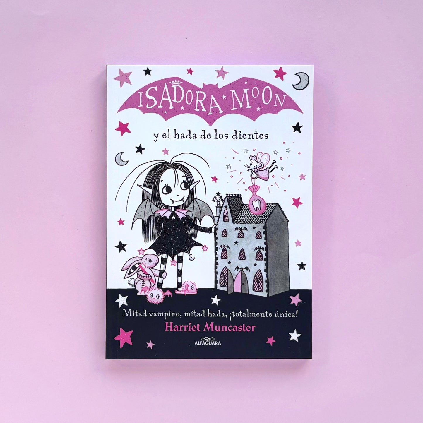 Isadora Moon y el hada de los dientes (Isadora Moon #10) – Libro de narrativa infantil