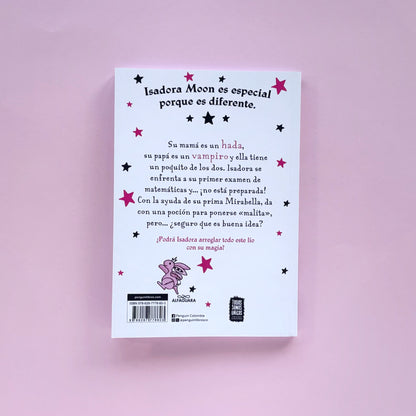 Isadora Moon y la poción rosa (Isadora Moon #11) – Libro de narrativa infantil
