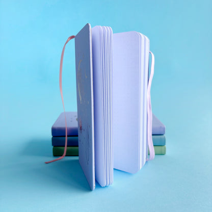 Libreta Dot Grid de Bolsillo Moon Muse – De puntos