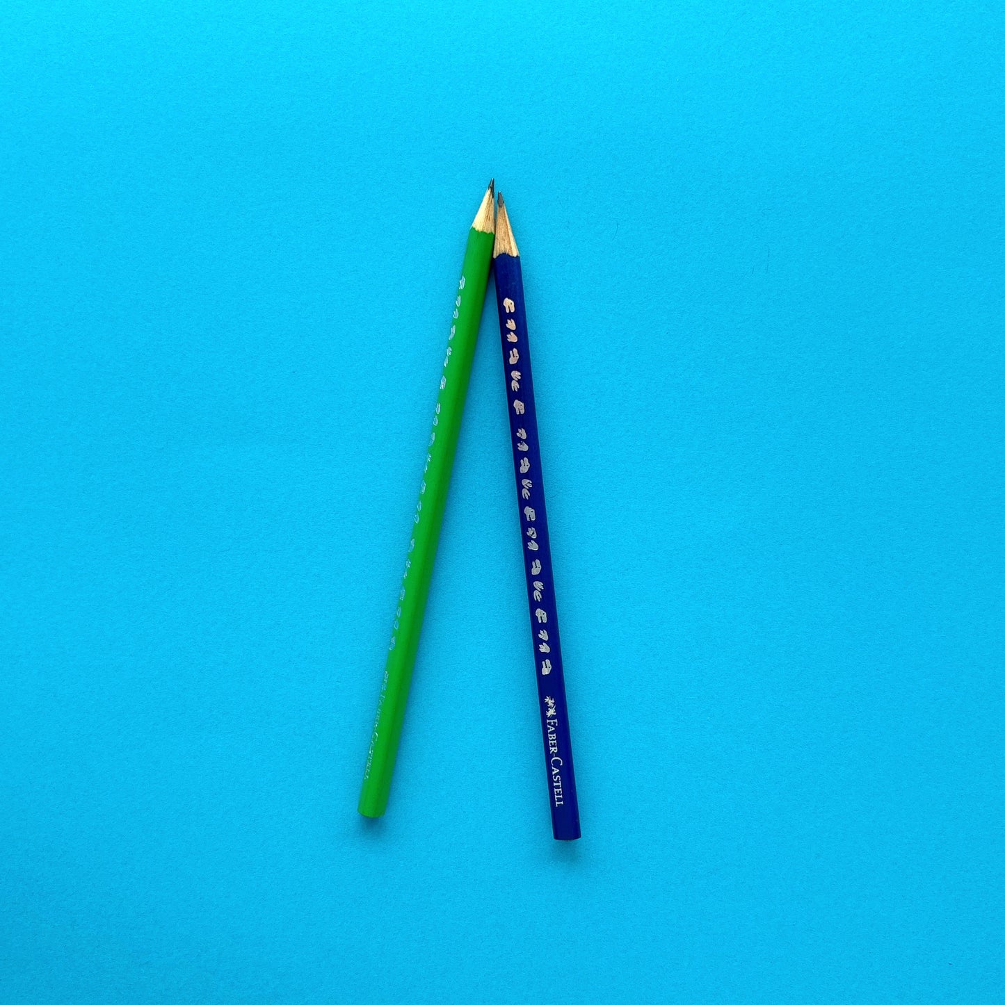 Lápiz negro de grafito dinosaurio x unidad