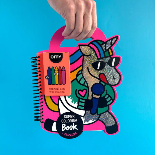 Súper Libro de Colorear: Lily, el Unicornio (Incluye stickers y crayones)